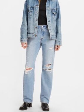 Levi's 501 90s Size 27 Medium Blue distressed straight leg jeans